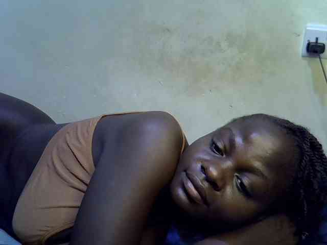 African-qeen1 webcam
