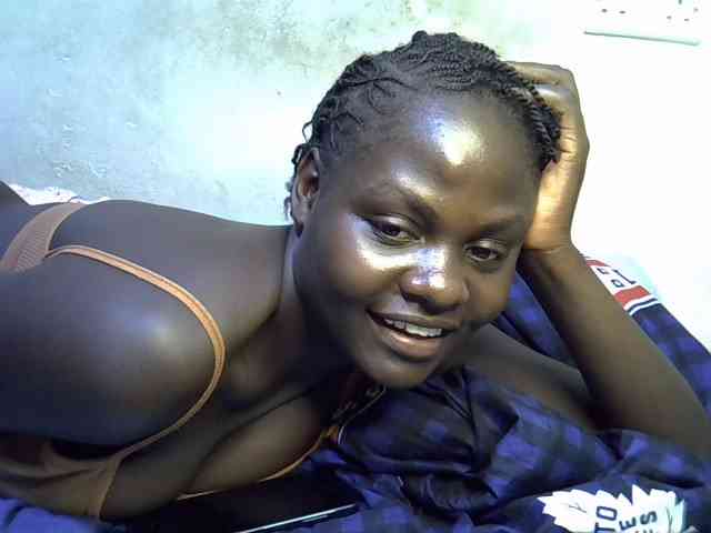 African-qeen1 webcam