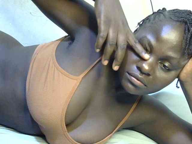 Model: African-qeen1