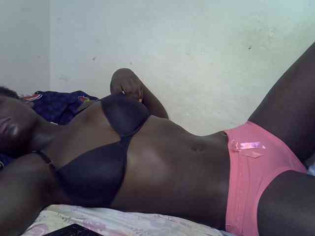 African-qeen1 webcam
