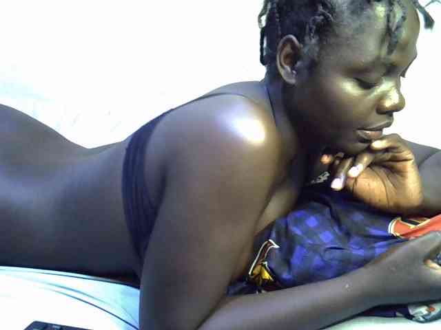 African-qeen1 webcam