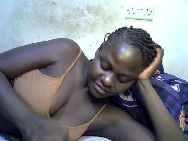 African-qeen1 webcam