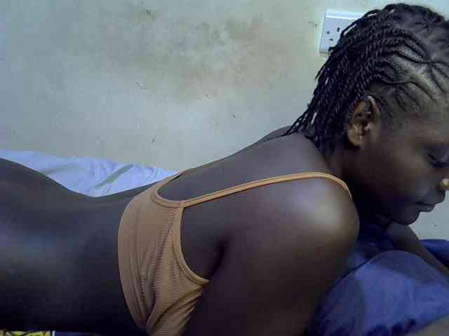 African-qeen1 webcam