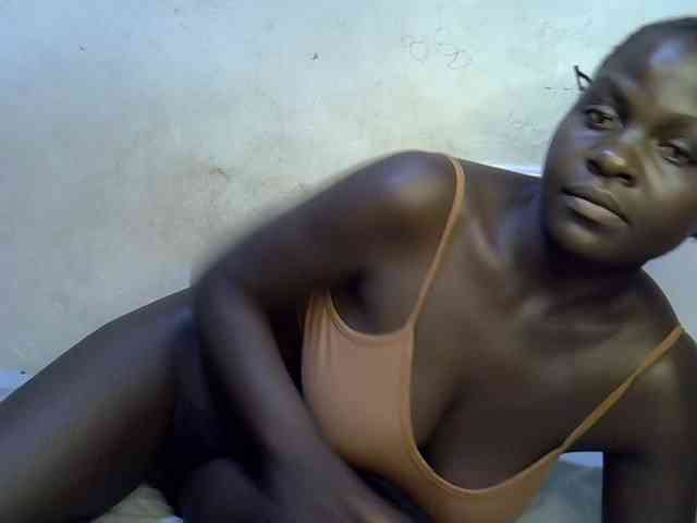 African-qeen1 webcam