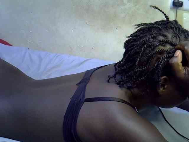 African-qeen1 webcam