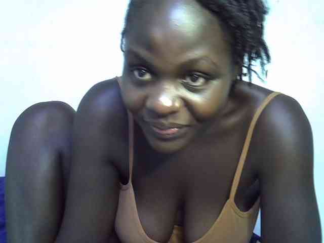 African-qeen1's webcam live show