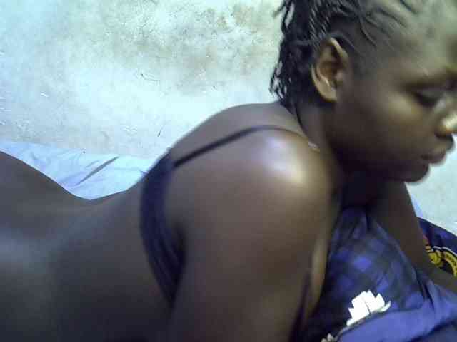 African-qeen1 webcam