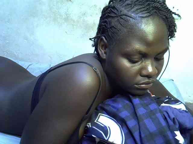 African-qeen1 webcam