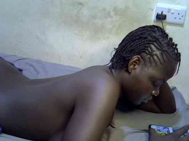 African-qeen1 webcam