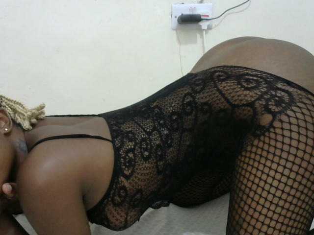 Prettygal5 live cam preview