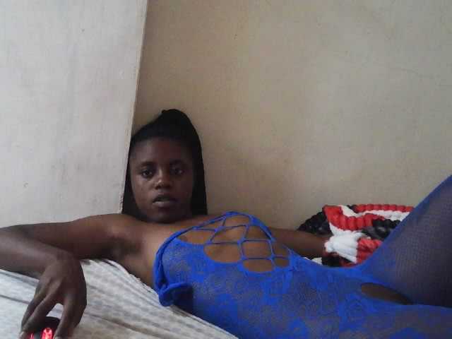 Prettygal5 live cam preview