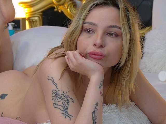 FreyaAzelle