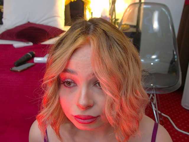 FreyaAzelle live cam on BongaCams