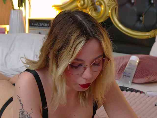 Modelo: FreyaAzelle