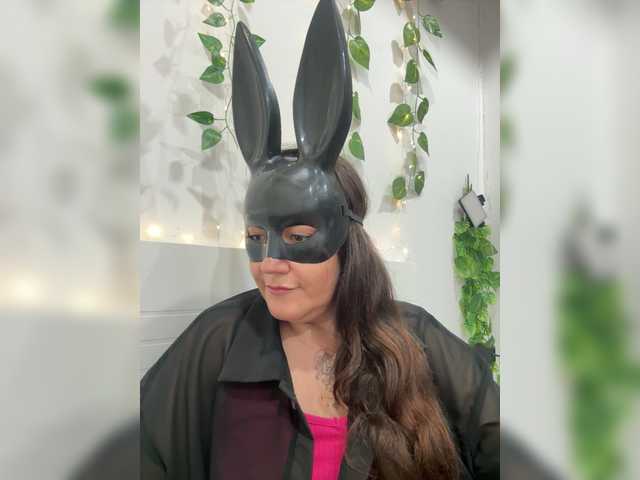queen885104 live cam on BongaCams