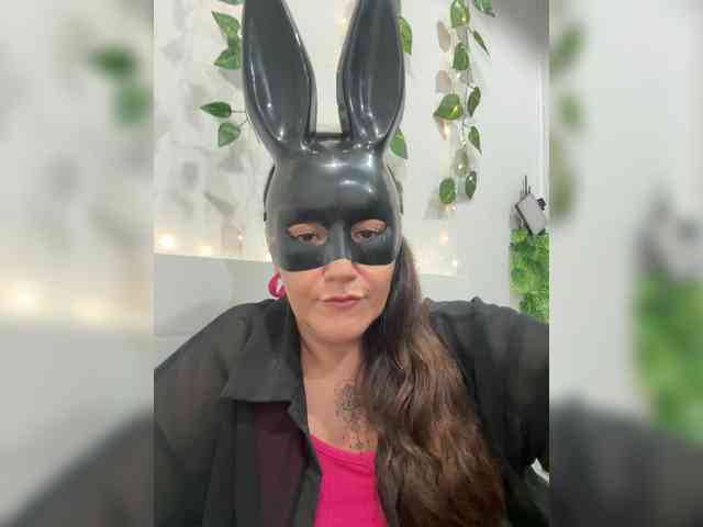 queen885104 webcam