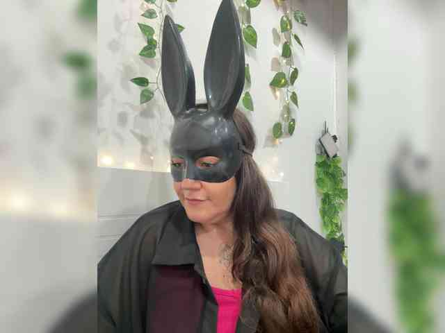 queen885104 webcam