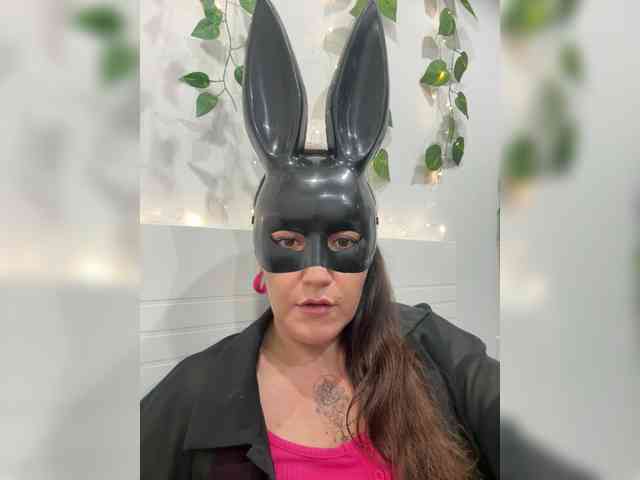 queen885104 webcam