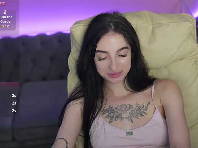EmilyyMoon