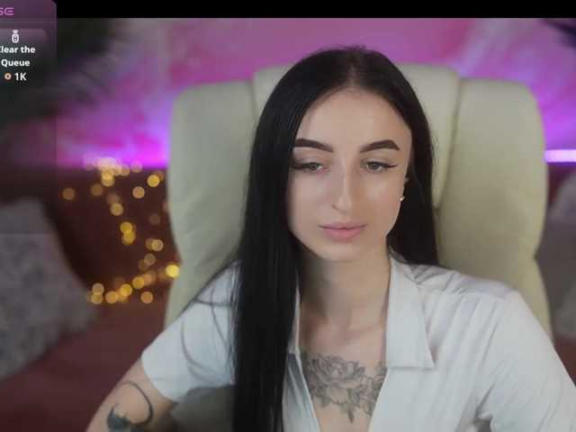 EmilyyMoon
