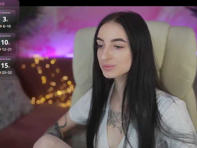 EmilyyMoon