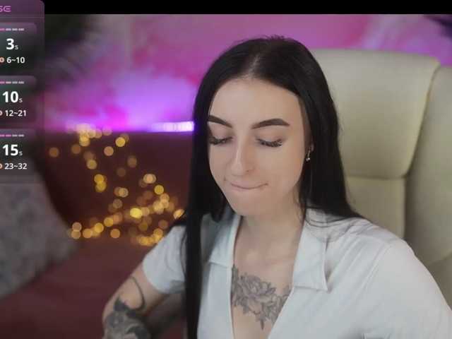 EmilyyMoon