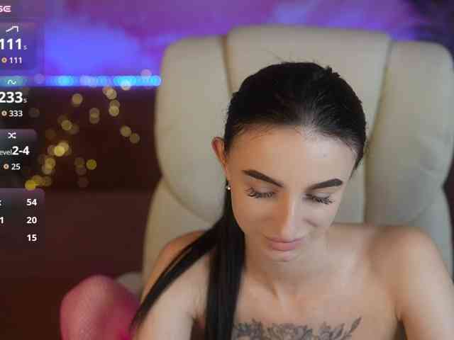 EmilyyMoon EmilyyMoon