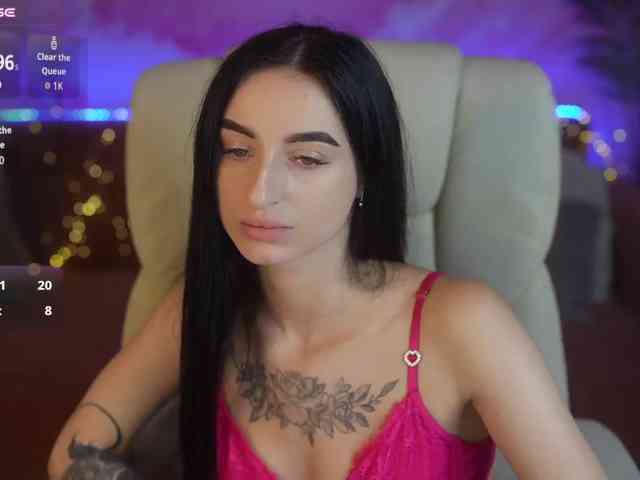 EmilyyMoon EmilyyMoon