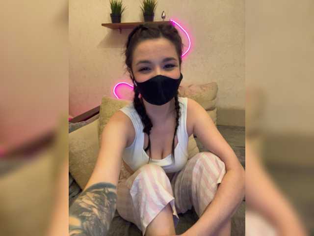 TheBarsa live cam on BongaCams