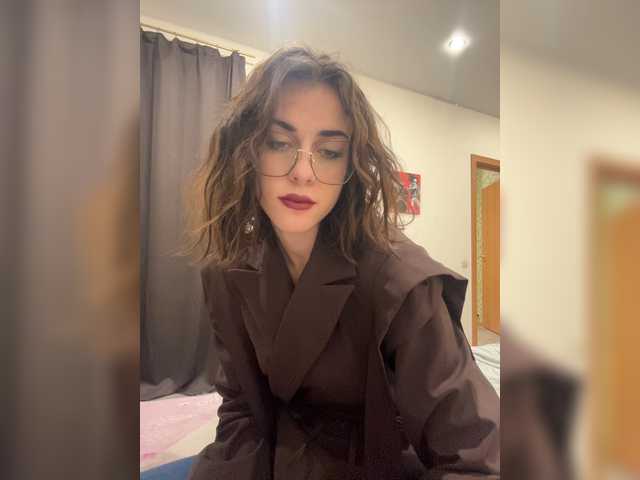Soffeea live cam on BongaCams