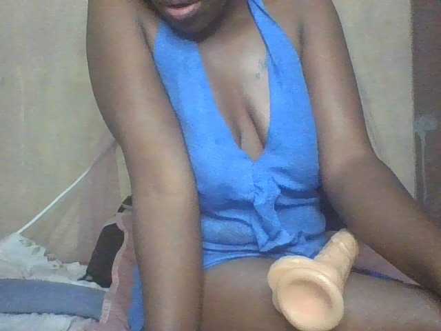 Hotebabey01 live cam on BongaCams