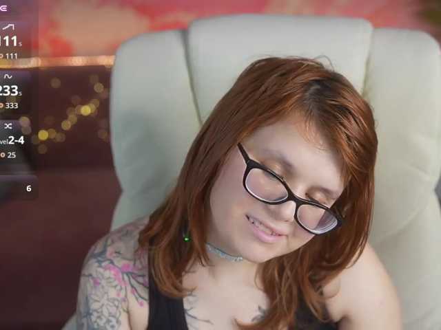 MelodyCharm live cam on BongaCams