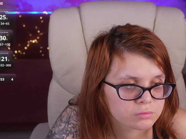 MelodyCharm live cam on BongaCams