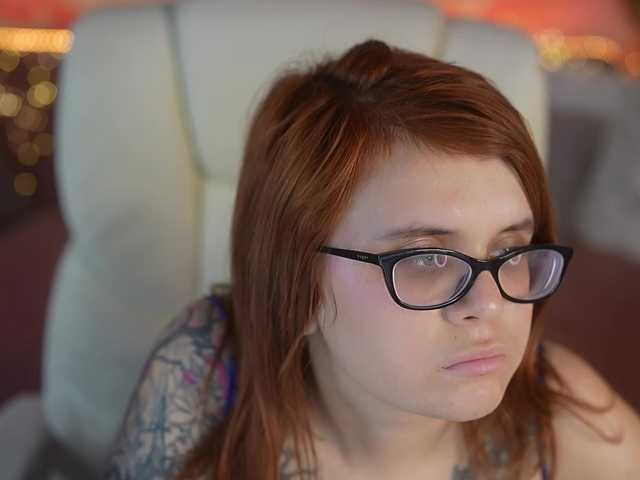 MelodyCharm live cam on BongaCams