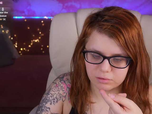 MelodyCharm live cam on BongaCams