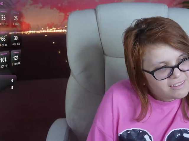 MelodyCharm live cam preview