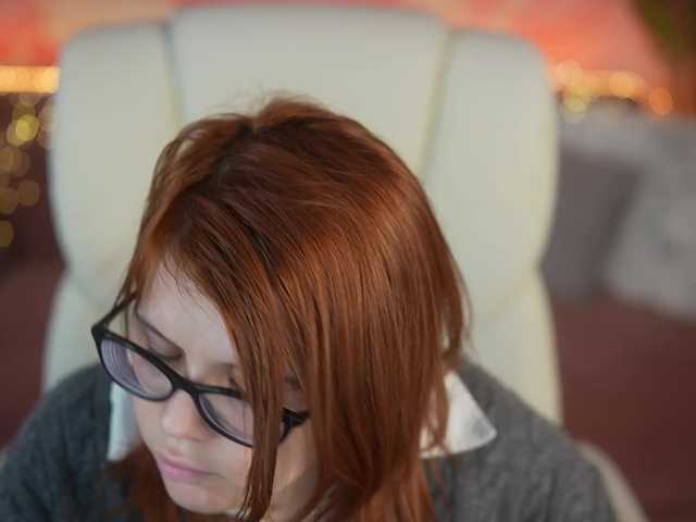 MelodyCharm live cam preview