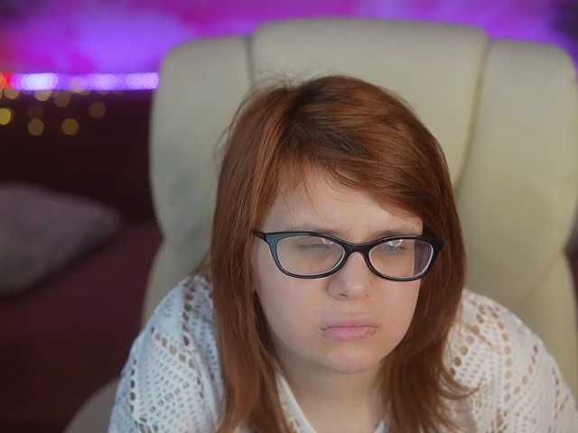 MelodyCharm webcam bongacams model stream image