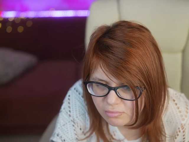 MelodyCharm webcam bongacams model stream image