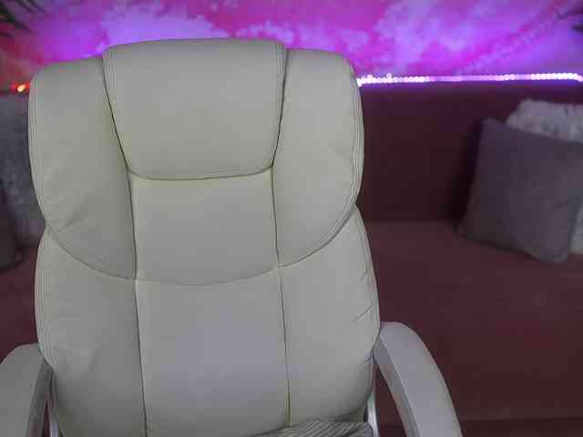MelodyCharm webcam