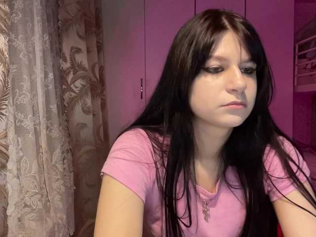 KalaDeprofio live cam on BongaCams
