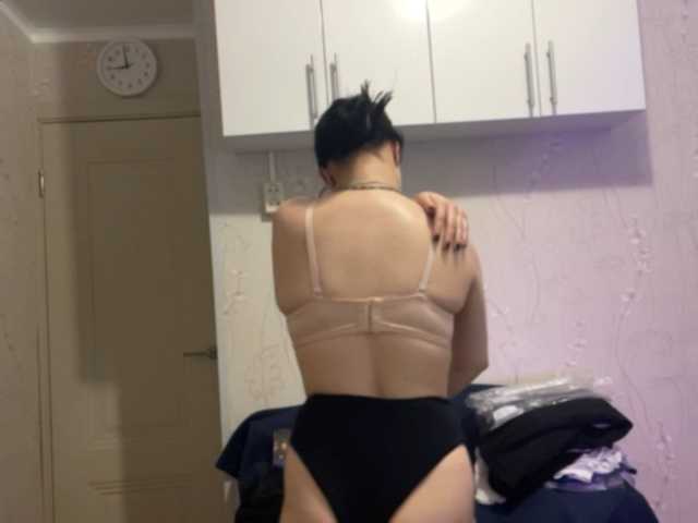 KalaDeprofio live cam on BongaCams