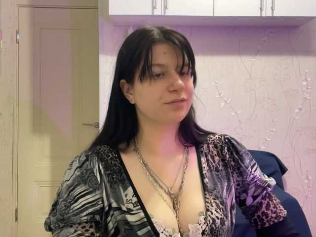 KalaDeprofio live cam on BongaCams