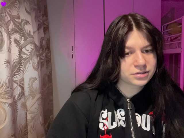 KalaDeprofio live cam on BongaCams