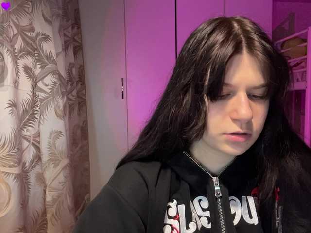KalaDeprofio live cam on BongaCams