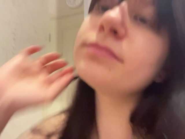 KalaDeprofio live cam on BongaCams