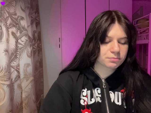 KalaDeprofio live cam on BongaCams