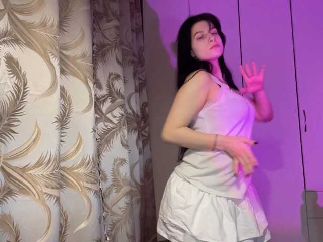 KalaDeprofio live cam on BongaCams