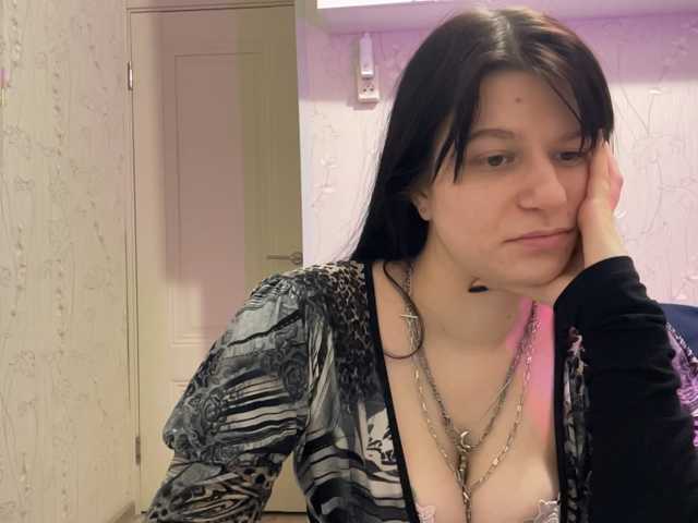 KalaDeprofio live cam on BongaCams
