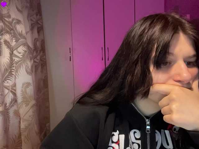 KalaDeprofio live cam on BongaCams
